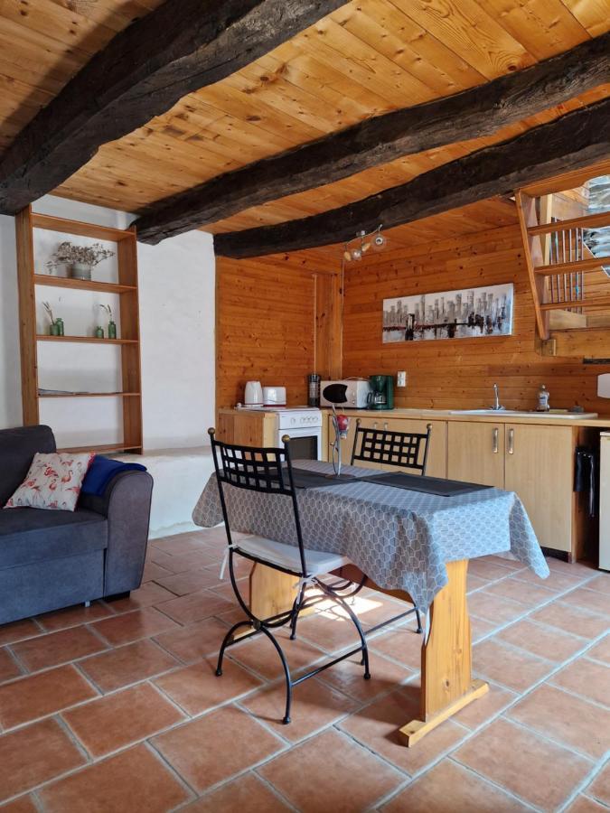 Gite Rustique En Centre Bretagne Laniscat ภายนอก รูปภาพ