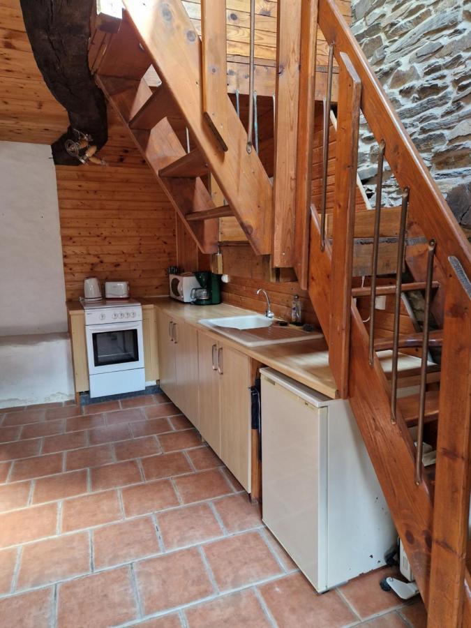 Gite Rustique En Centre Bretagne Laniscat ภายนอก รูปภาพ